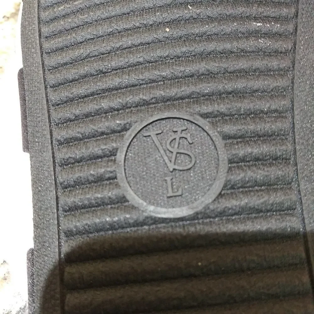 Victoria's Secret Satin Polka Dot Slippers - Picture 7 of 7